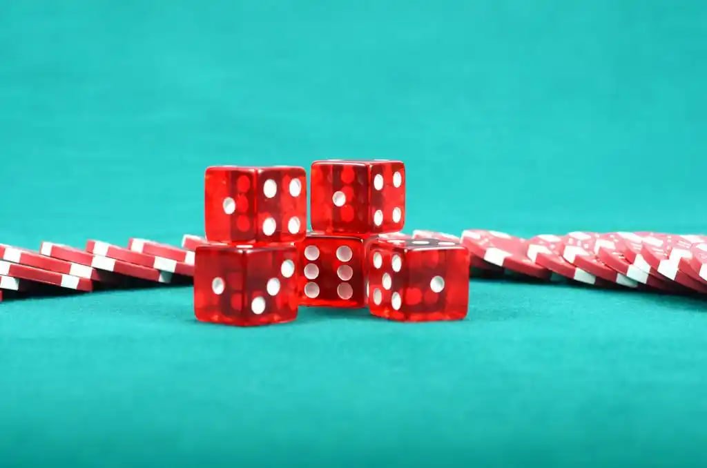 Layar deposit hkbpokerqq menampilkan opsi pembayaran DANA, OVO, GoPay, ShopeePay, LinkAja, dan QRIS